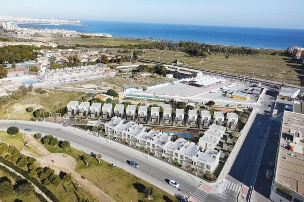 Sun Terrace Apartment Torrevieja Extérieur photo